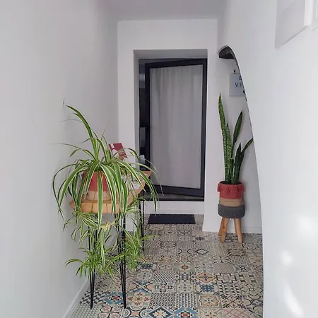 Vila Arrifes Upstairs Apartment